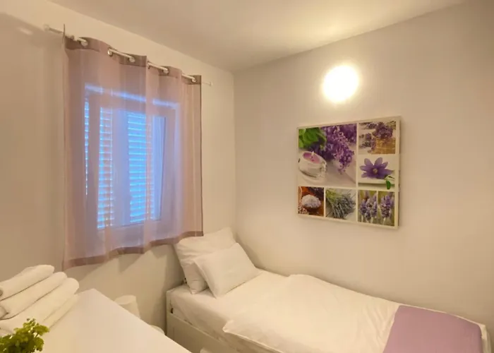 Flora 2 Appartement *